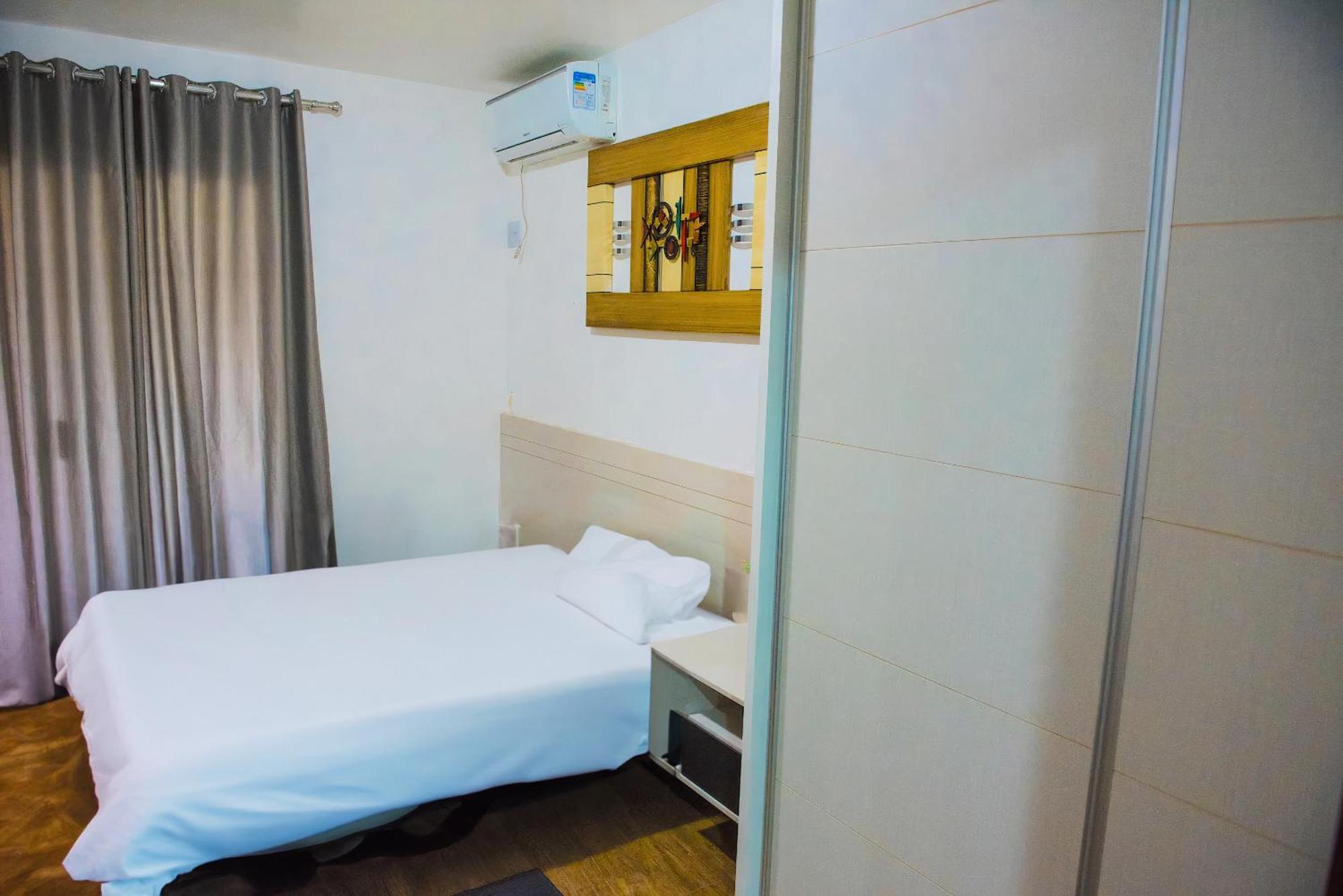 Apartamento Enseada Nautico Caldas Novas - Go Exteriér fotografie