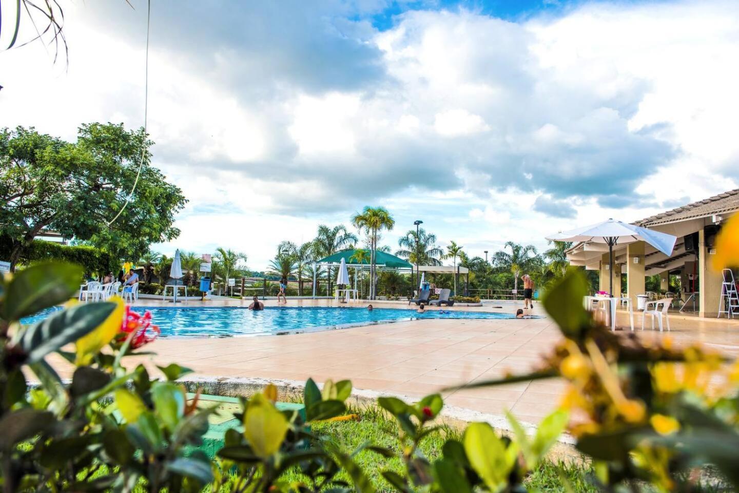 Apartamento Enseada Nautico Caldas Novas - Go Exteriér fotografie